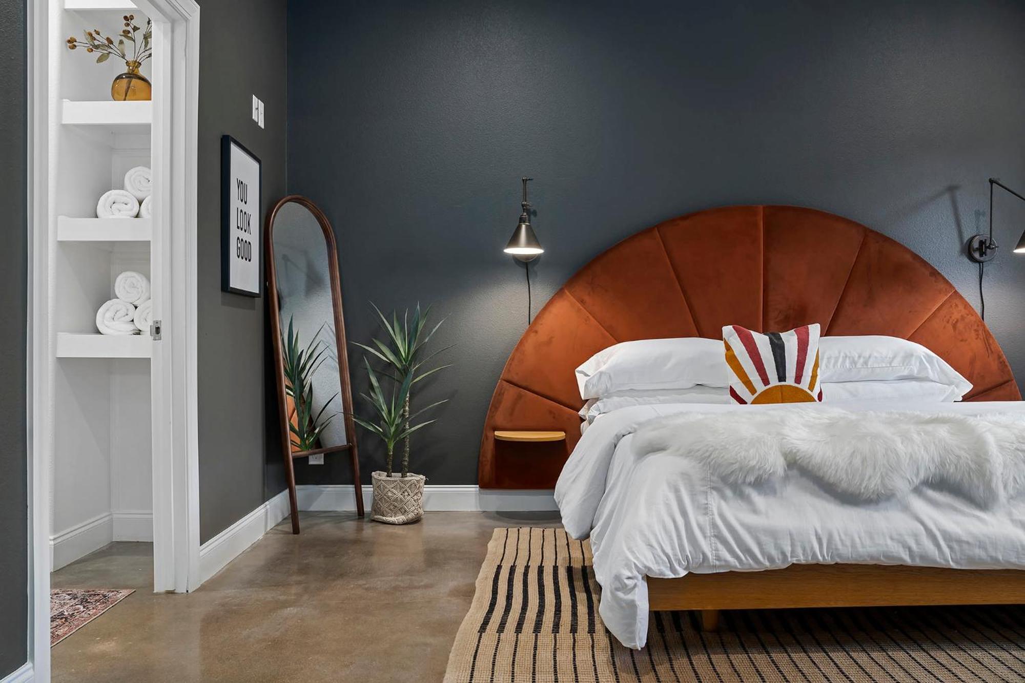 Container Haus Pet Friendly With Cowboy Pool Villa Fredericksburg Exteriör bild
